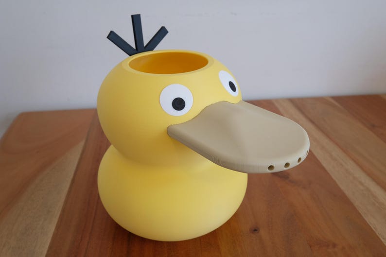 Psyduck Enton Gießkanne | 3D-gedruckte Pokémon Sprayduck Kanne | 1L Pflanzengießer & Sammler Deko – Fun Geschenk für Fans