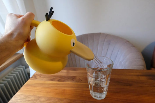 Psyduck Enton Gießkanne | 3D-gedruckte Pokémon Sprayduck Kanne | 1L Pflanzengießer & Sammler Deko – Fun Geschenk für Fans